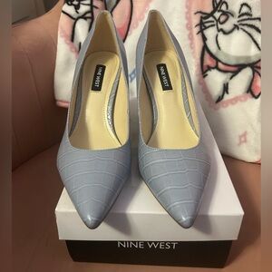 Nine West Light Blue Croc-Pattern Heels